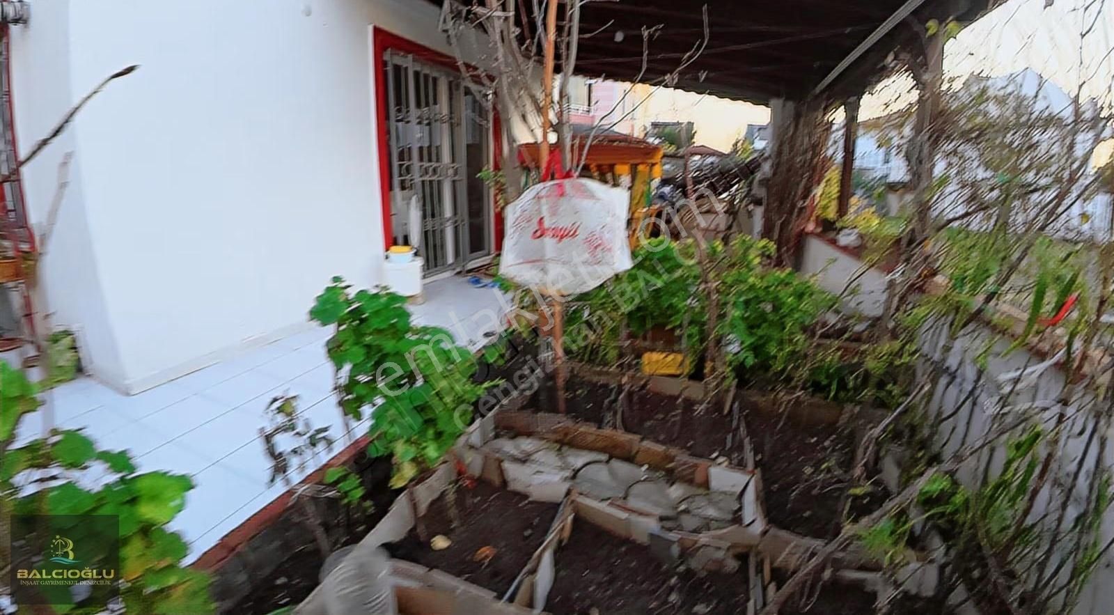 Balcıoğlundan Satılık Merkez Plajda Uygn Genş Bahçeli 2+1 Daire - Görsel 9