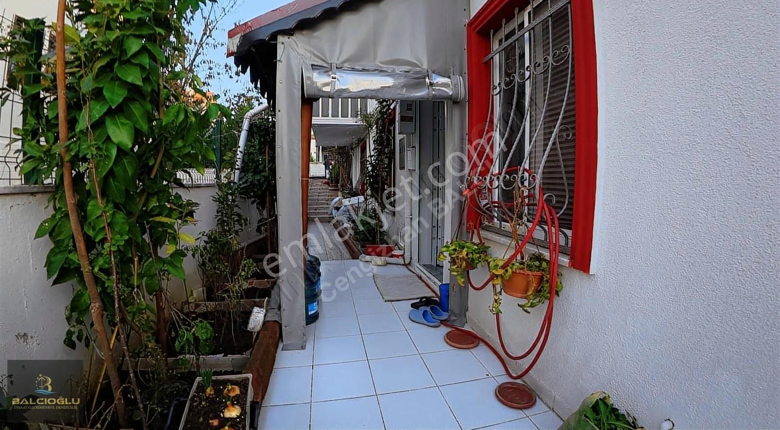 Balcıoğlundan Satılık Merkez Plajda Uygn Genş Bahçeli 2+1 Daire - Görsel 7