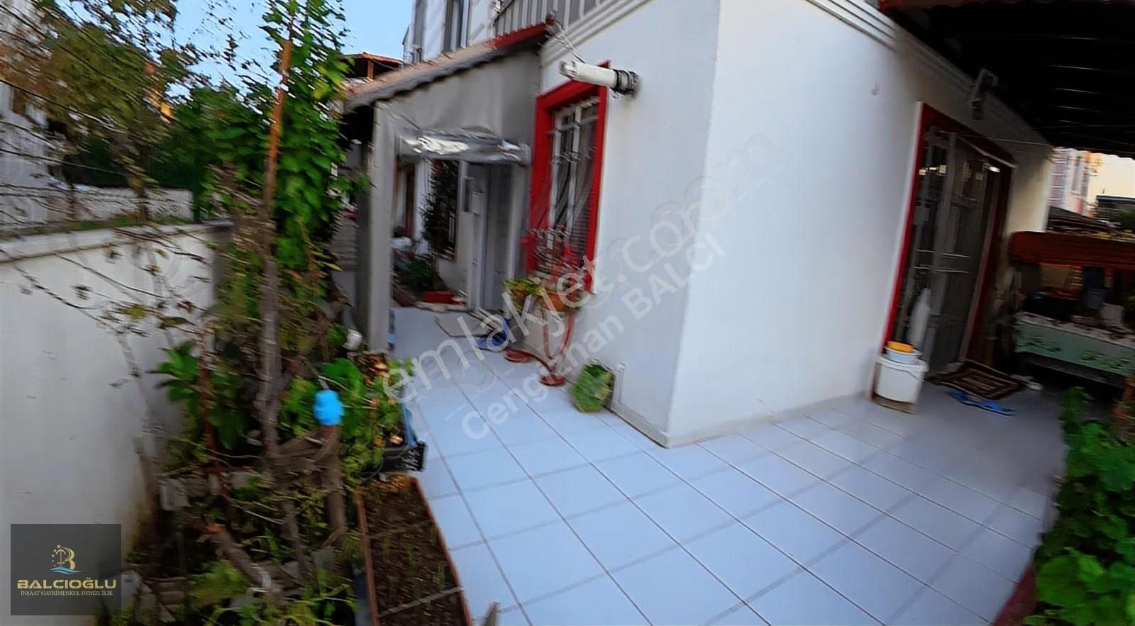 Balcıoğlundan Satılık Merkez Plajda Uygn Genş Bahçeli 2+1 Daire - Görsel 30