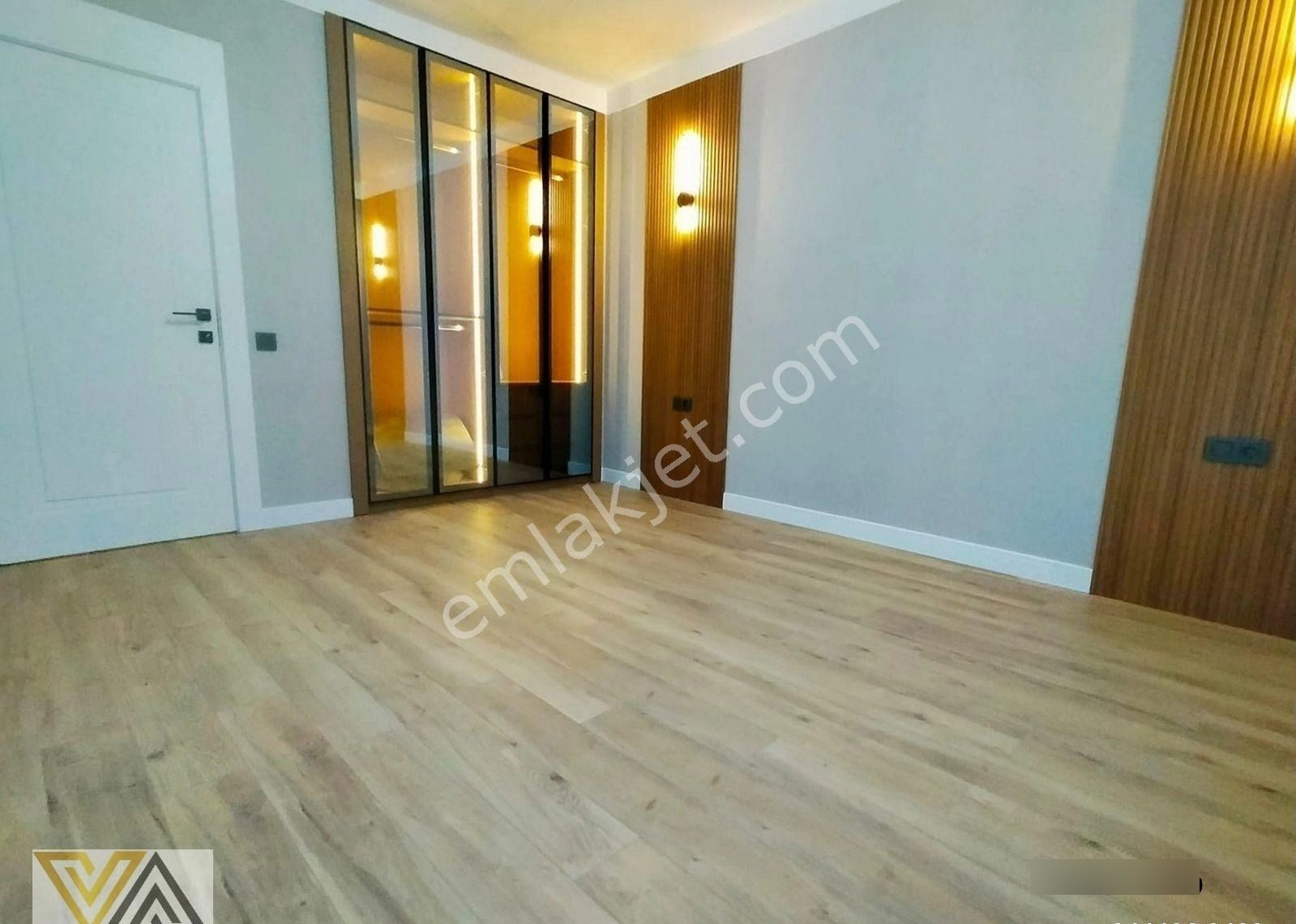 Valentia'dan Cinnah Caddesi Yakını 3+1 Ara Kat Satılık Daire !!! - Görsel 7