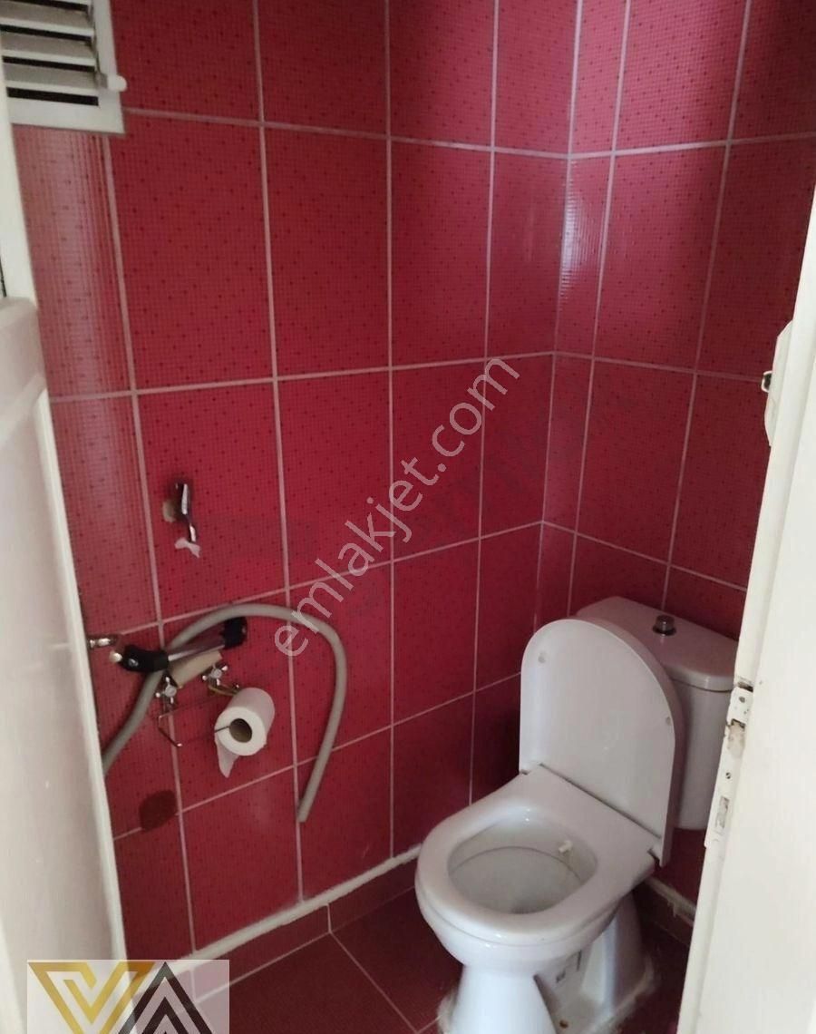 Valentia'dan Kıbrıs Caddesi Yakını 3+1 Satılık Daire !!! - Görsel 4