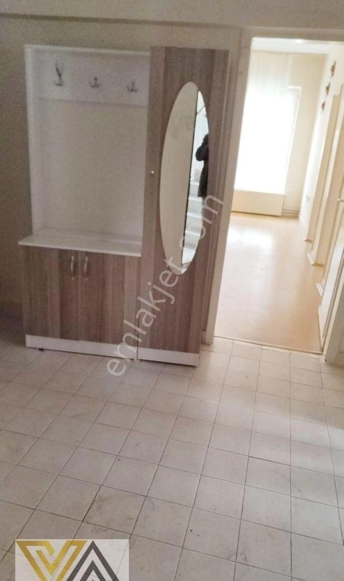 Valentia'dan Kıbrıs Caddesi Yakını 3+1 Satılık Daire !!! - Görsel 2