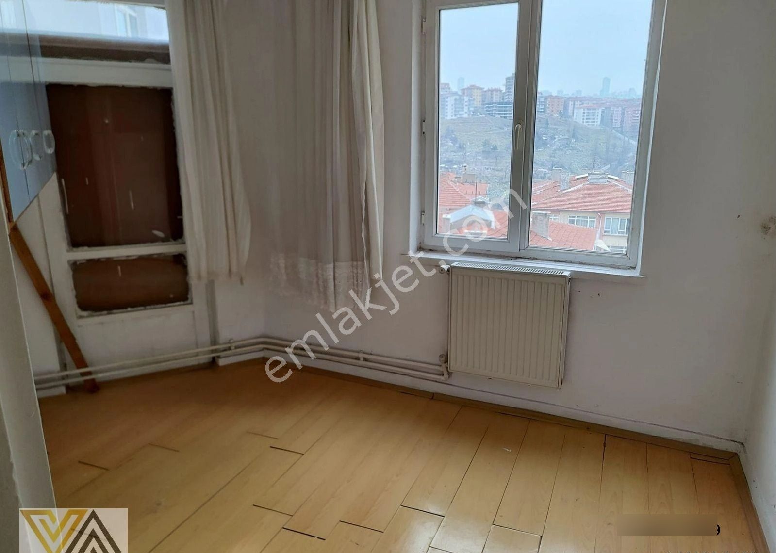 Valentia'dan Kıbrıs Caddesi Yakını 3+1 Satılık Daire !!! - Görsel 9