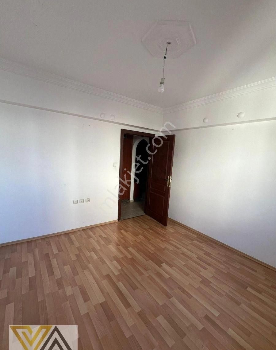 Valentia'dan Aşıkpaşa'da 3+1 Satılık Daire !!! - Görsel 9