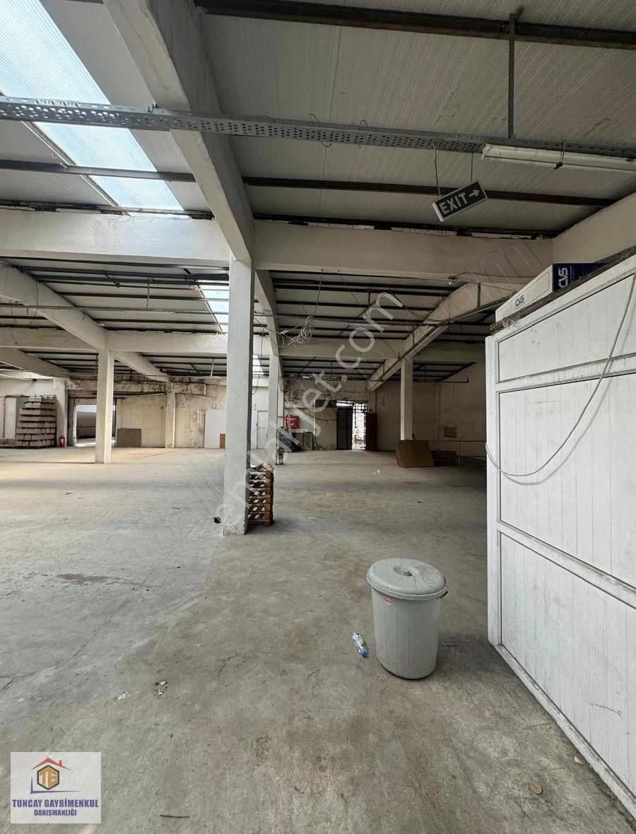 Yenibosna"da Ofisli 1900 M2 Kiralık Depo İmalat Atölye Vb Uygun - Görsel 21