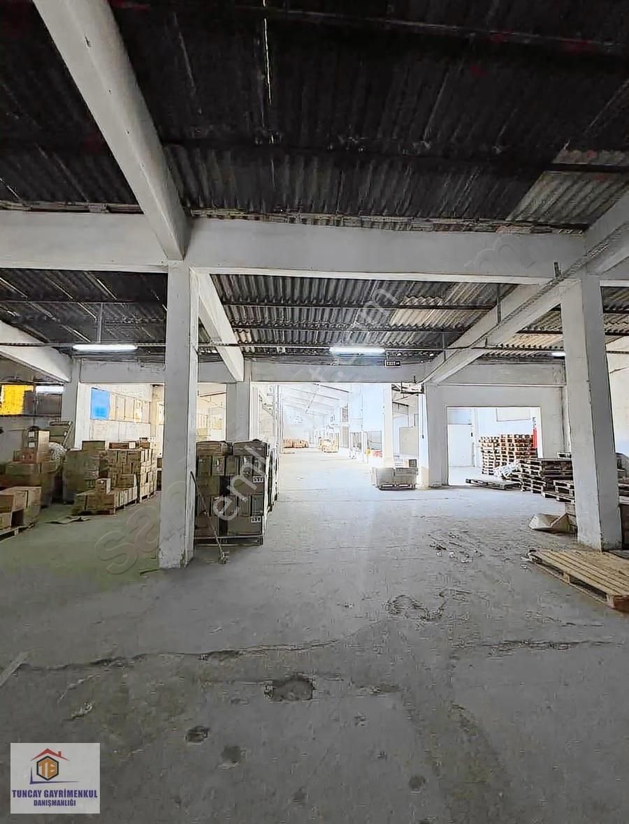Yenibosna"da Ofisli 1900 M2 Kiralık Depo İmalat Atölye Vb Uygun - Görsel 16
