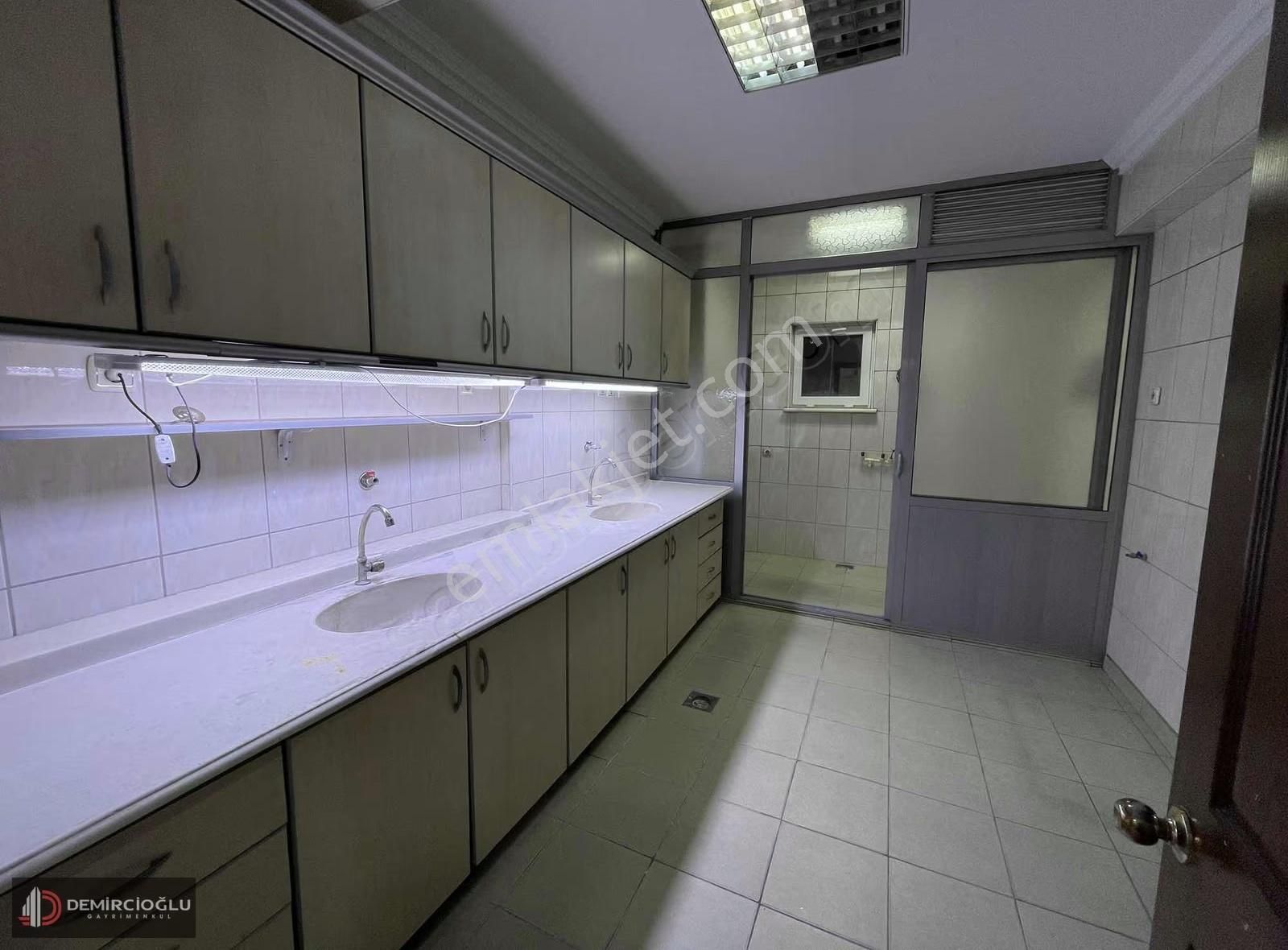 Cumhuriyet Mah/şehir Merkezinde/160m2/içi Yapılı Tertemiz Ofis - Görsel 5