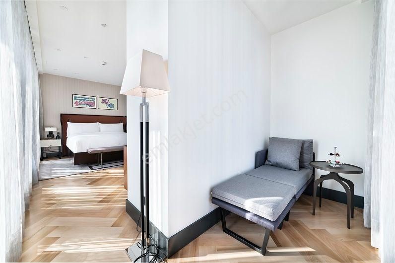 Fairmont Quasar Rezidans'da 3+1 Eşyalı Boğaz Manzaralı Kiralık - Görsel 13