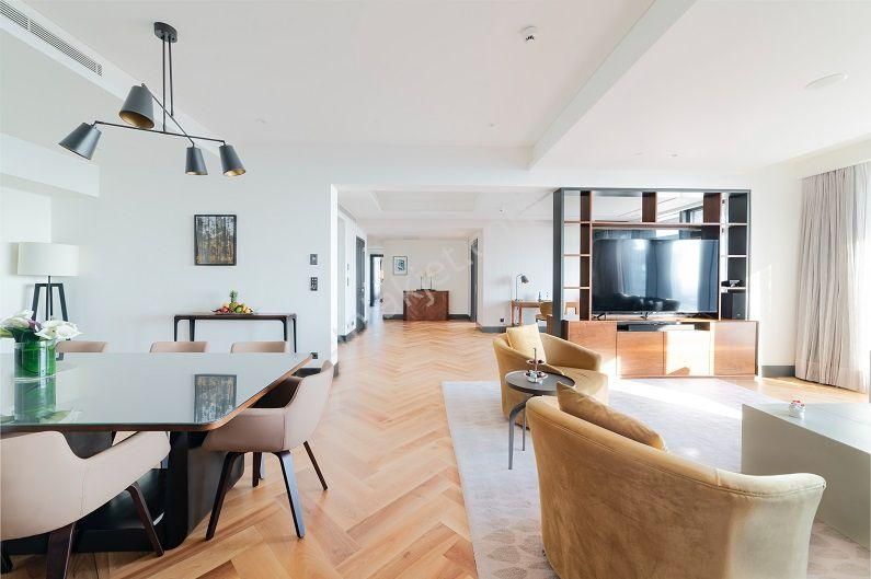 Fairmont Quasar Rezidans'da 3+1 Eşyalı Boğaz Manzaralı Kiralık - Görsel 20