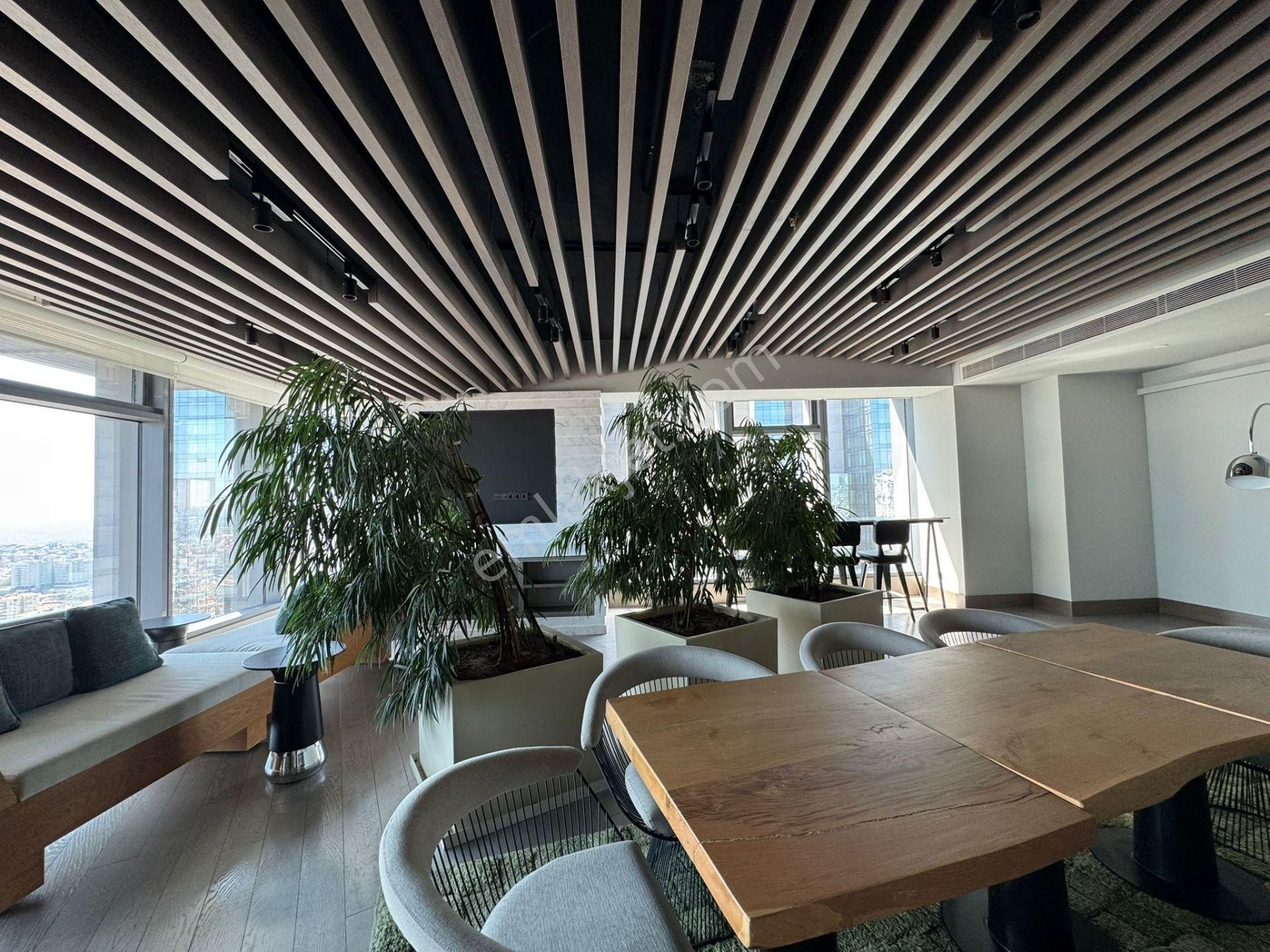 Fairmont Quasar Rezidans'da 3+1 Eşyalı Boğaz Manzaralı Kiralık - Görsel 6