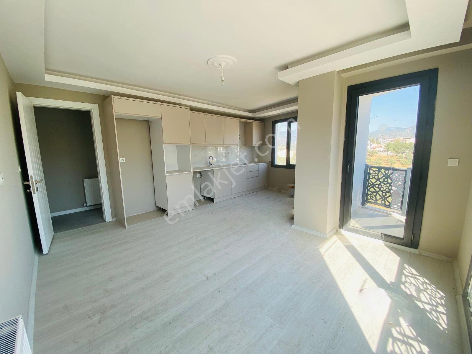 İnşaat Firmasından Satılık 4+1 Dubleks Daire - Görsel 4