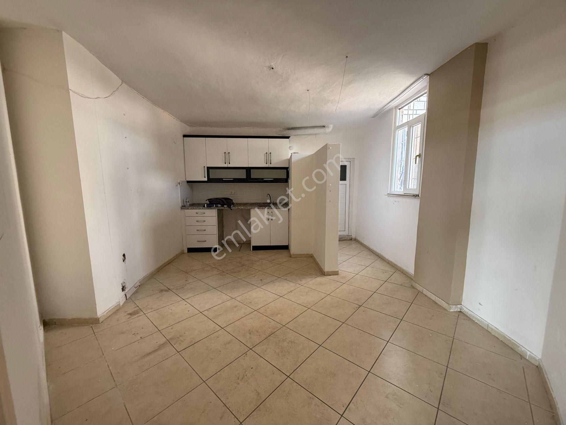 Mersin / Silifke / Susanoğlunda D400 Karayolu Üstü Satılık Dükkan - Görsel 6