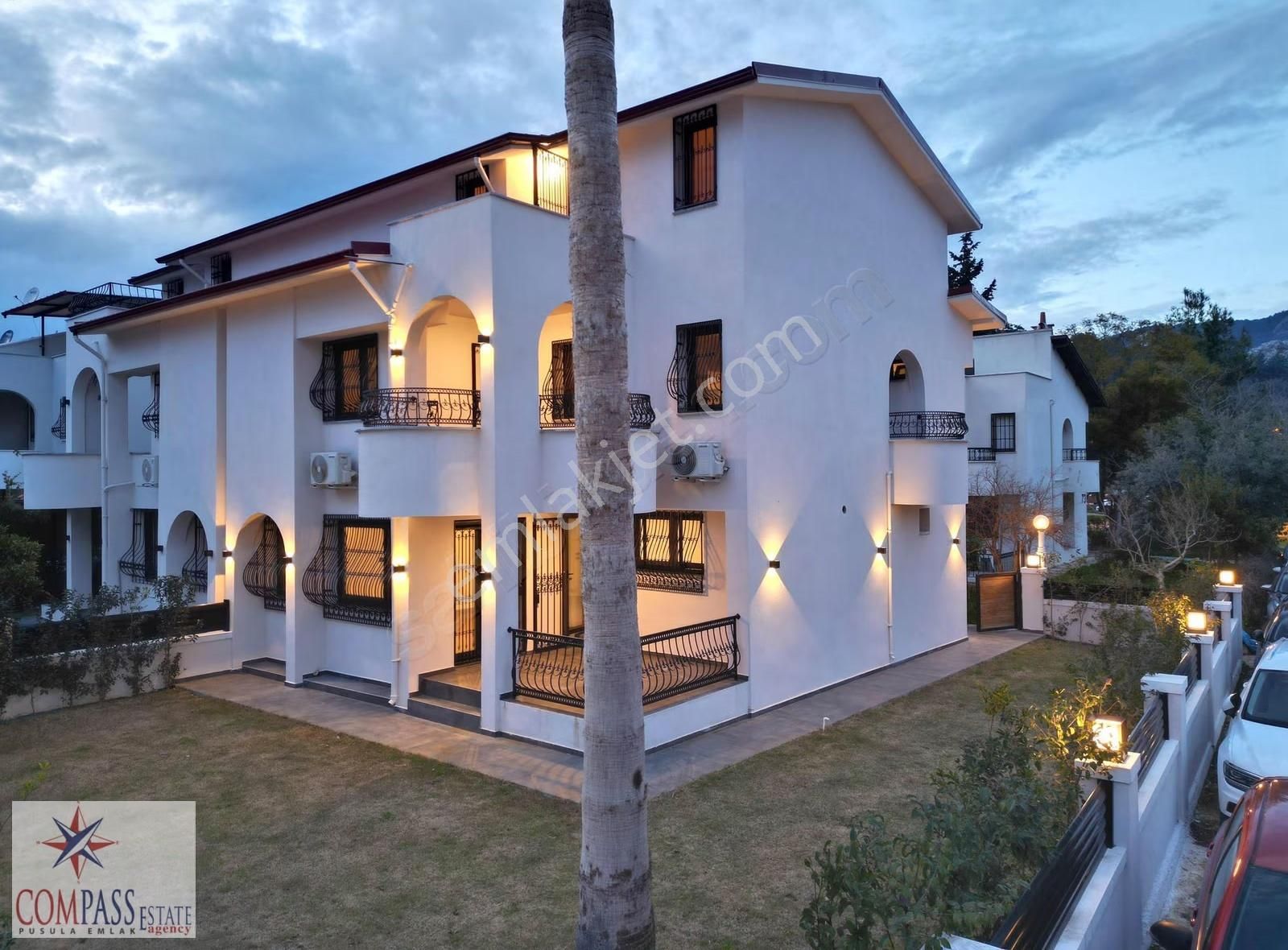 Marmaris Armutalan'da Satılık Bahçeli 4+1 Müstakil Harika Villa - Görsel 28