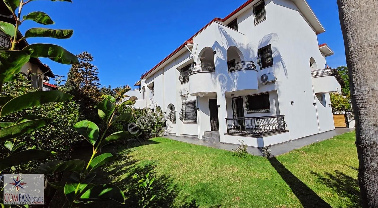 Marmaris Armutalan'da Satılık Bahçeli 4+1 Müstakil Harika Villa - Görsel 6