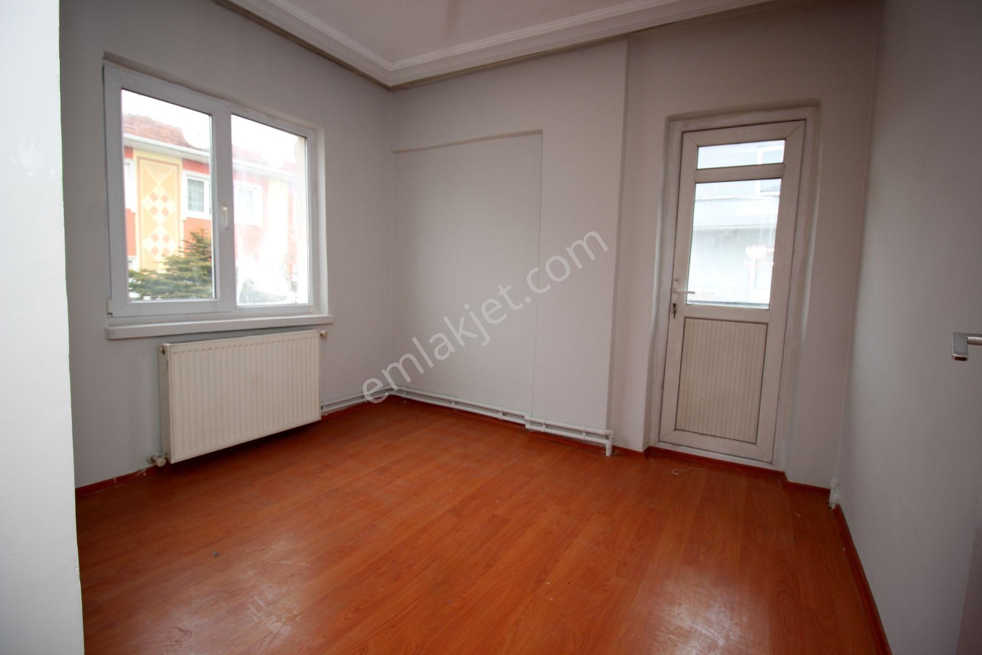 Emre Emlak'tan İstasyon'da Arakat Ön Cephe 3+1 Satılık Daire - Görsel 9