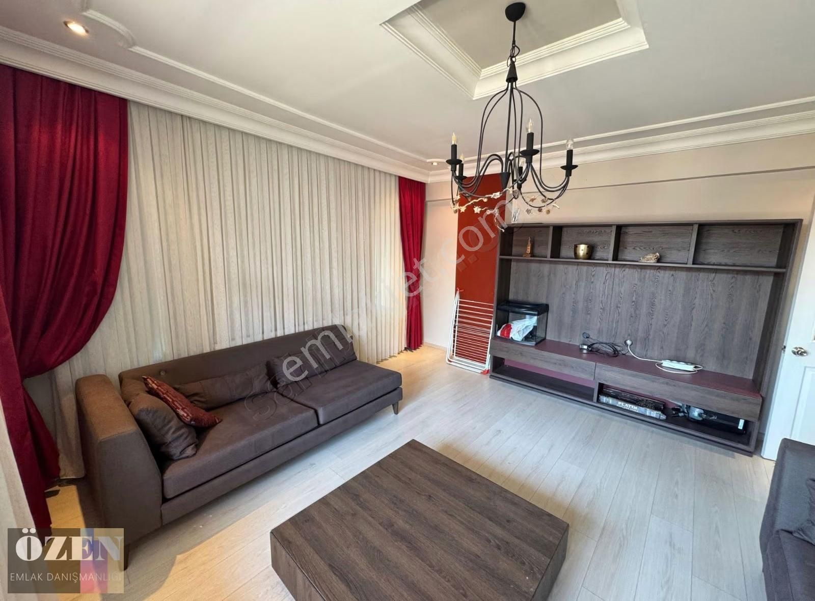 Yenibosna Çobançeşme Metro , Metrobüs Ve Medipol Yakını Satılık