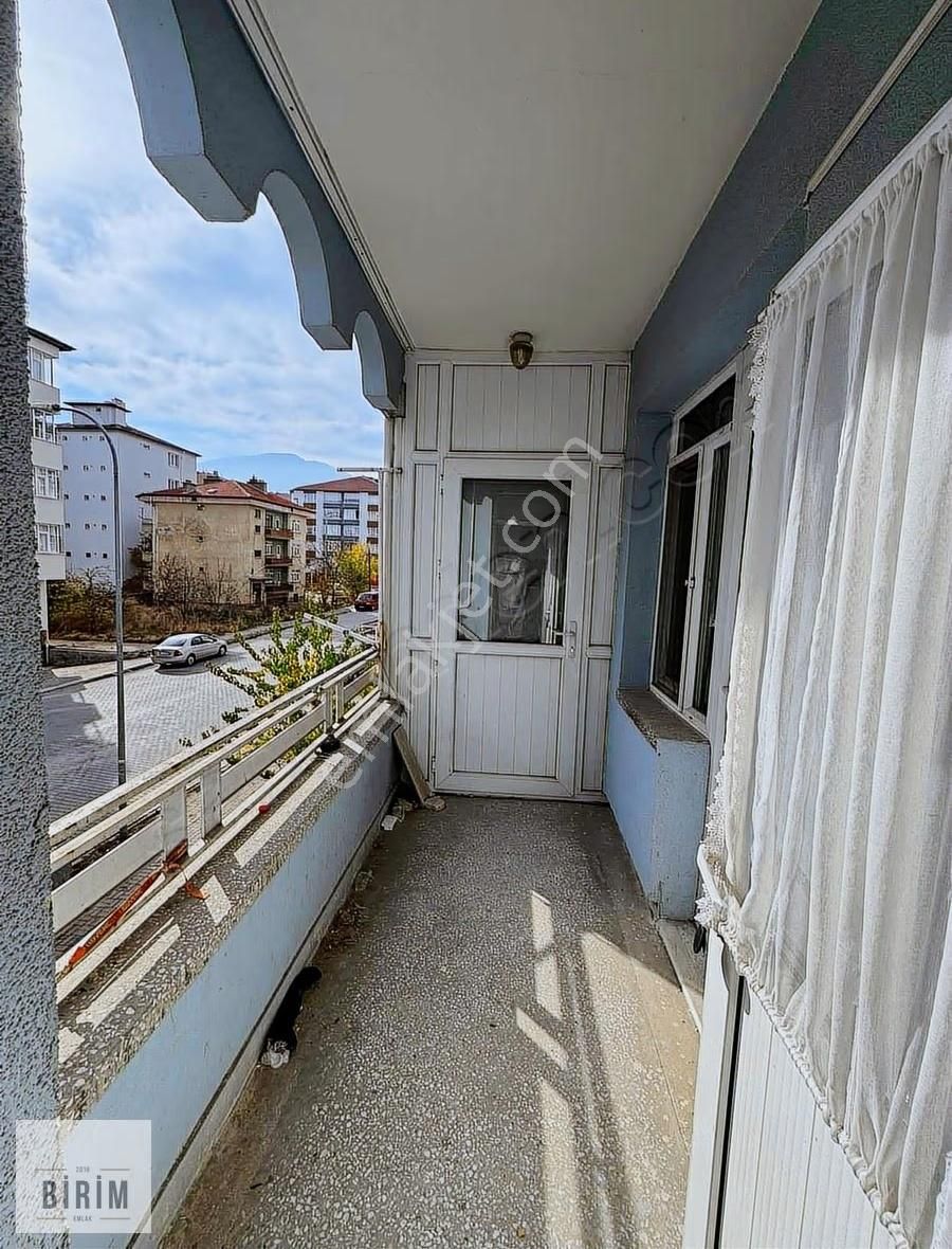 Birim Satıyor Yarenler Mah Köşe Cadde Cepheli Arakat Bakımlı - Görsel 3