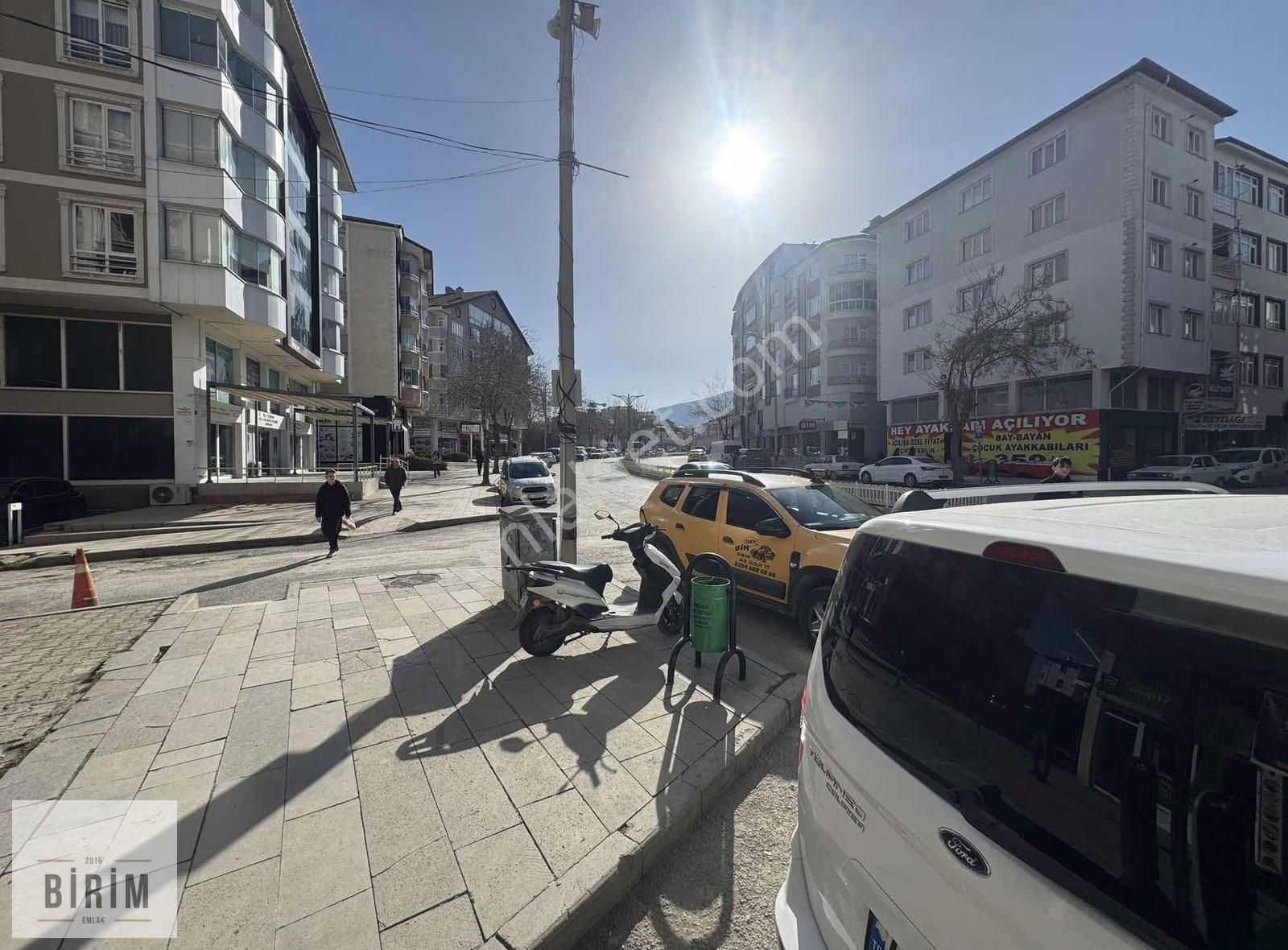 Birimden Devren Kiralık Dükkan Çarşı Merkezde Cadde Cepheli - Görsel 16