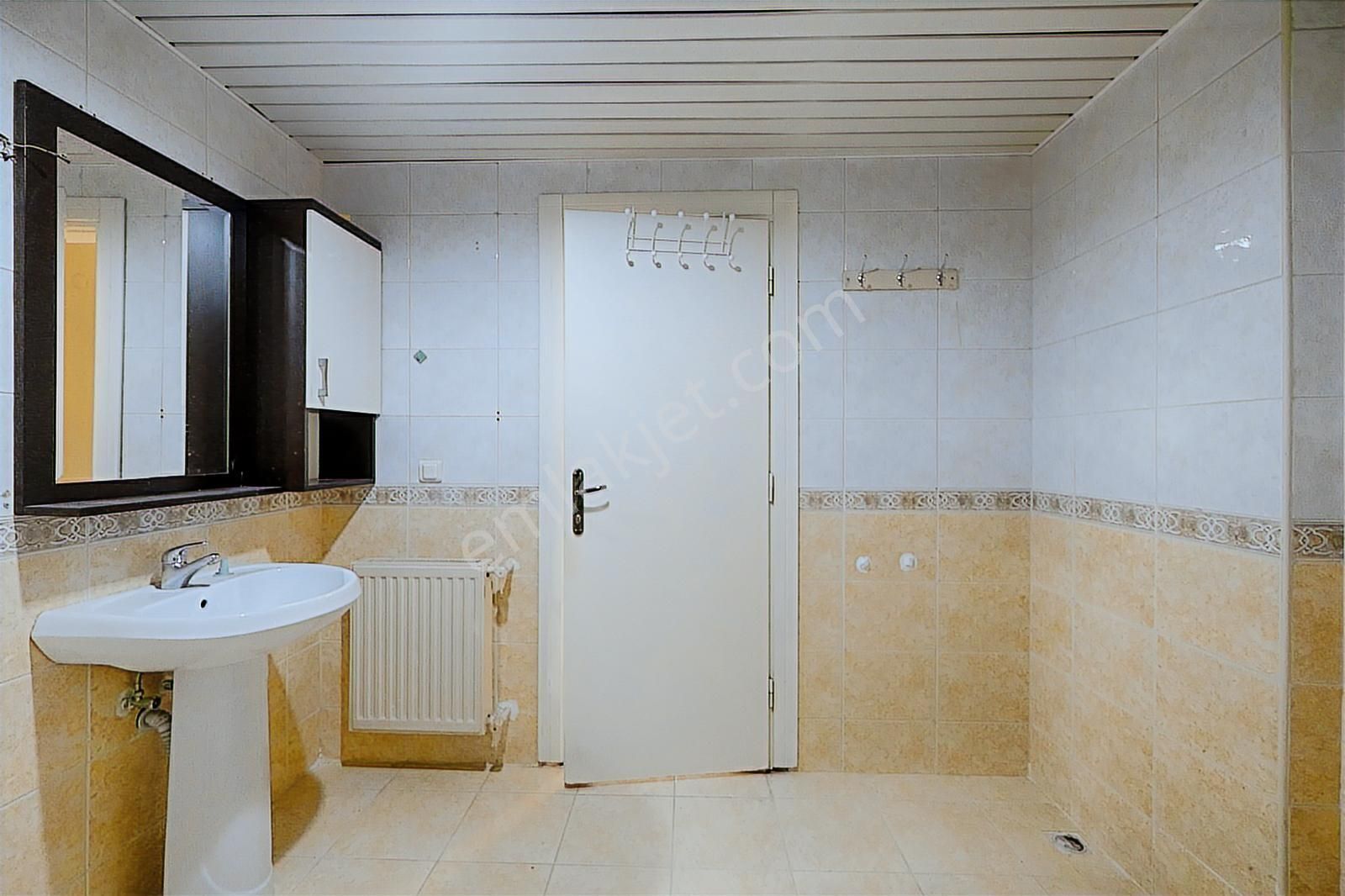 Çağrı Emlak'tan Hacı Çalık Sitesinde, Deniz Manzaralı 3+1 Daire. - Görsel 28