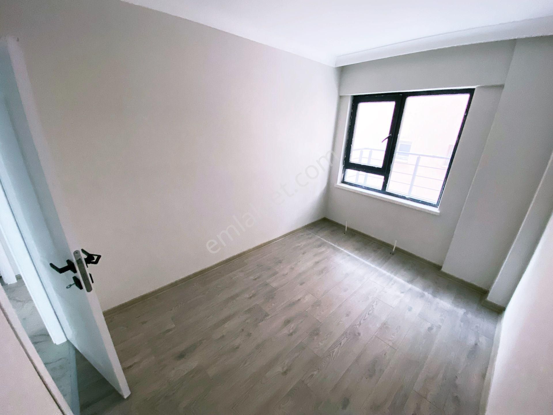 Cihandan Güventepede Merkez De Ulaşım Üzeri Sıfır 2+1 Daire - Görsel 16