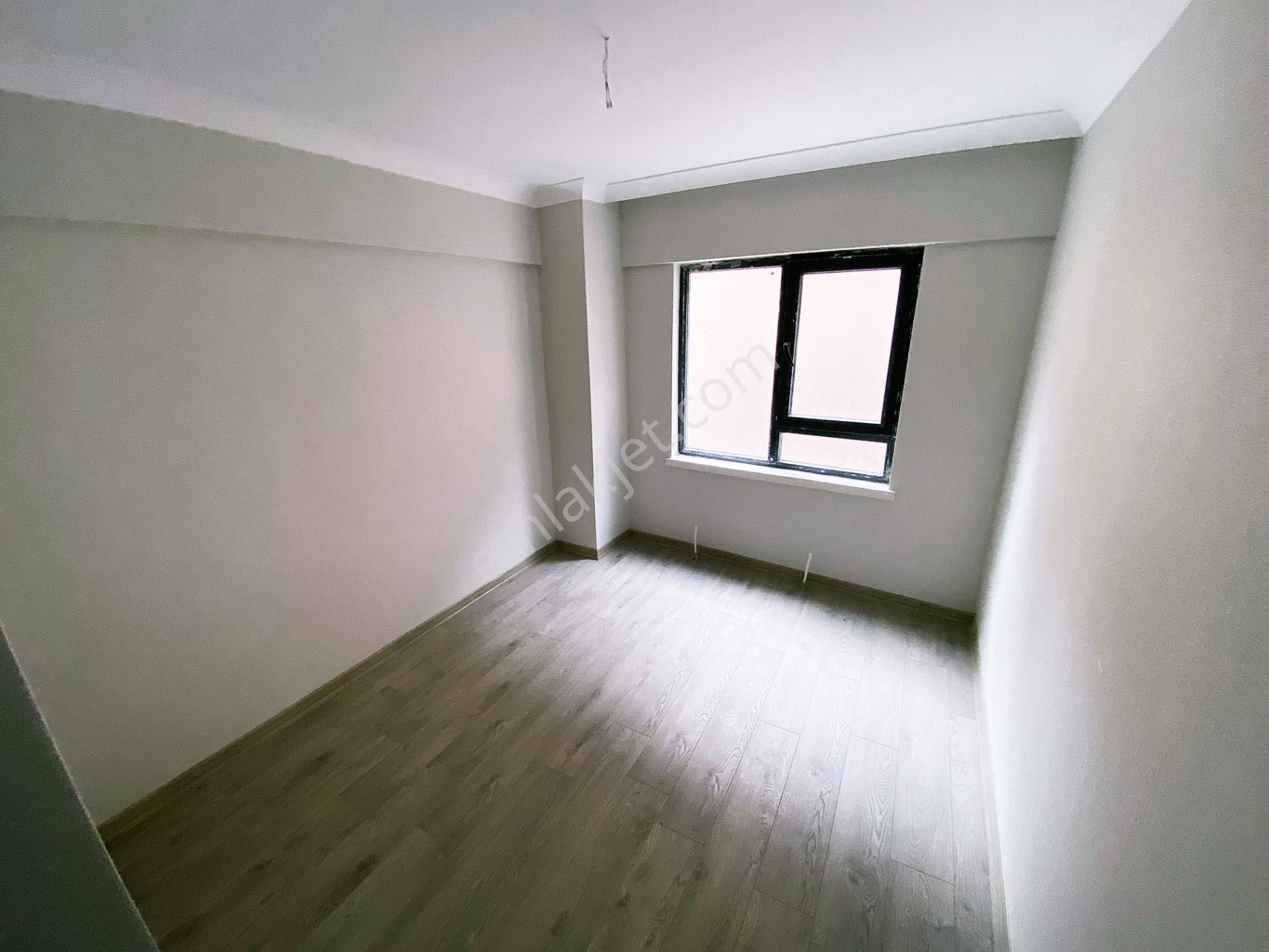 Cihandan Güventepede Merkez De Ulaşım Üzeri Sıfır 2+1 Daire - Görsel 18