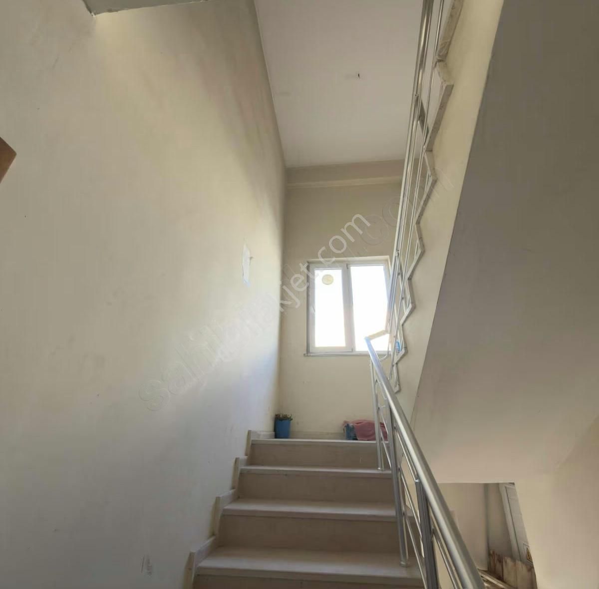 Merkezi Konumda Tapu Dairesi Civarı Kiralık Daire