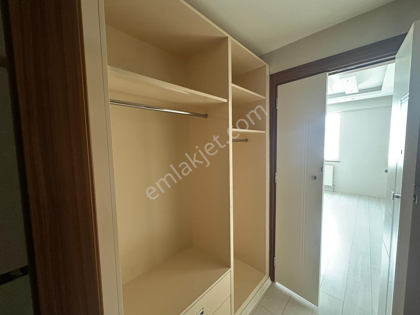 Amazon'dan Tekerek'te Sosyal Donatılı Lüks 5+1 Satılık Daire! - Görsel 7