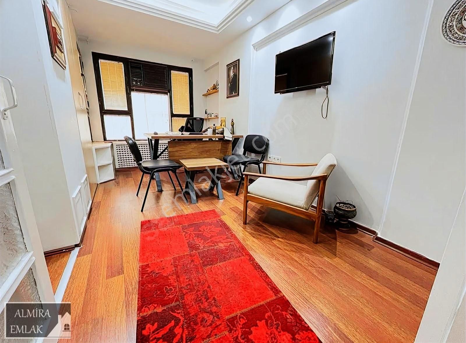 Alsancak Kıbrıs Şehitleri Yanında Kiralık Ofis Eşyasız