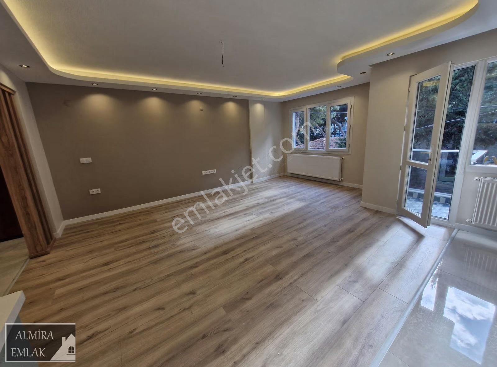 Hatayda Tanju Okan Parkı Manzaralı 3+1 125m2 Ara Kat Full Lüks