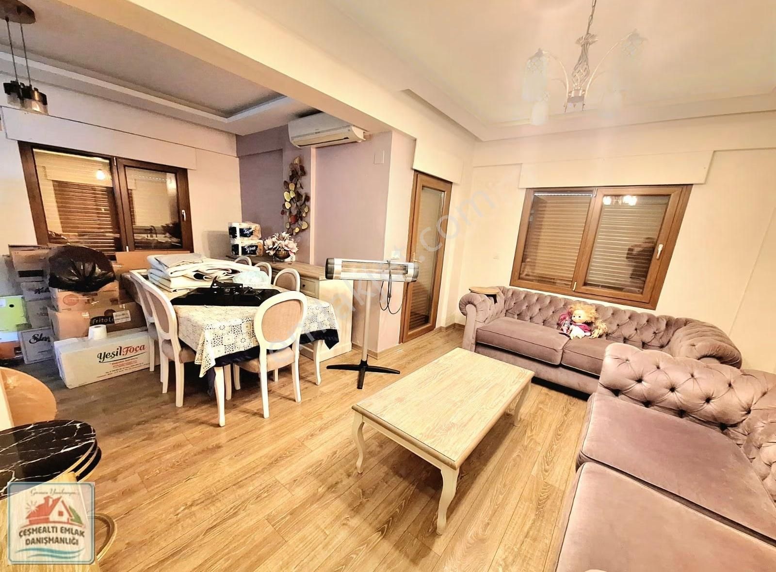 Urla Guvendik Mah. 4+1 Bahceli Mustakil Villa Yeni Bina - Görsel 8