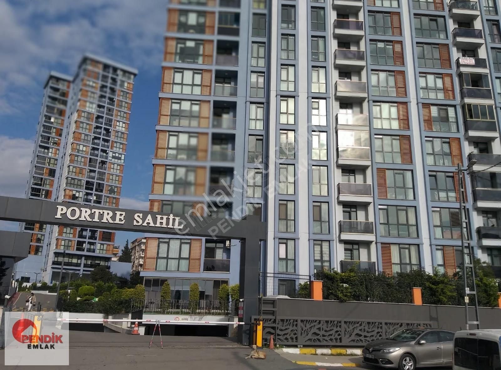 Pendik Portresahil Sitesinde Ful Deniz Manzaralı Lüxs Daire