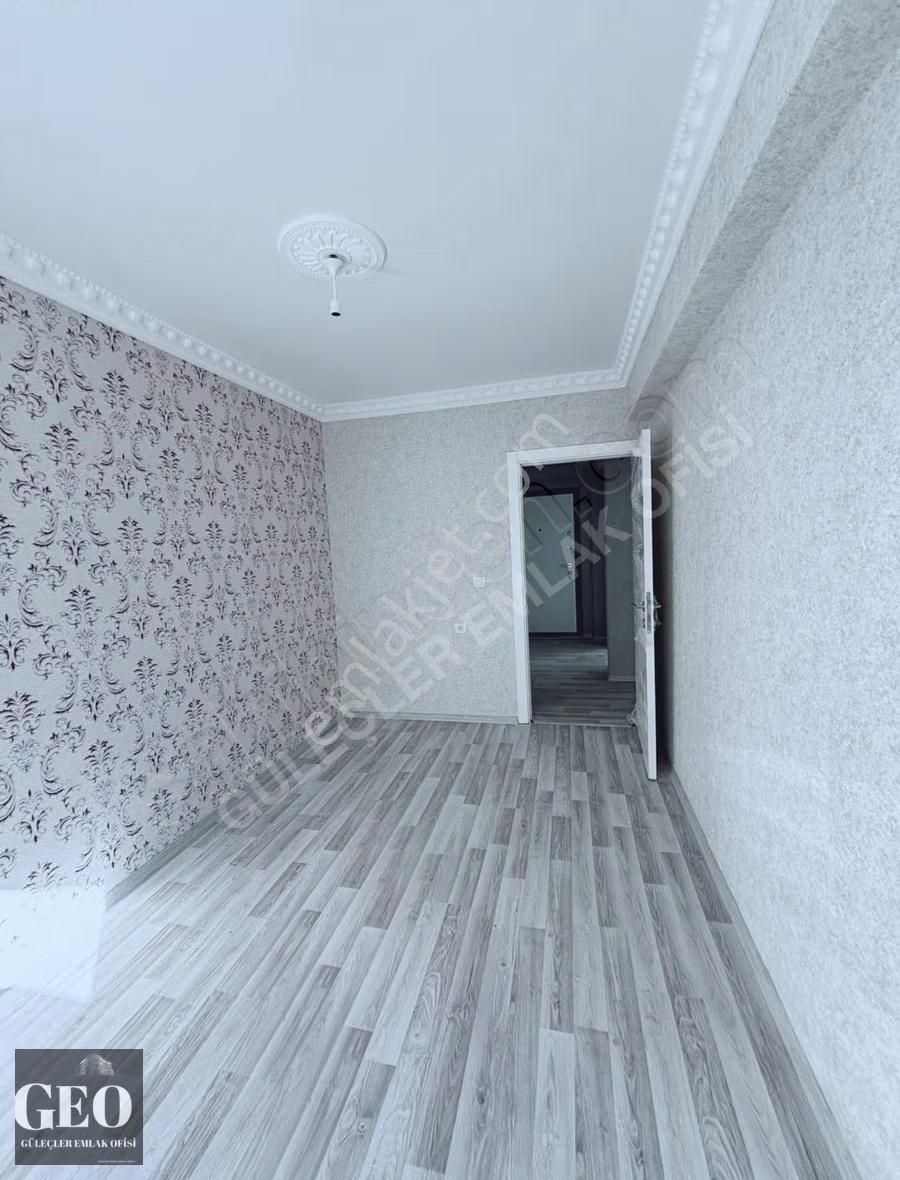 Karapürçek Caddesi Muradiye Lisesi Arkası Sıfır Bina - Görsel 22