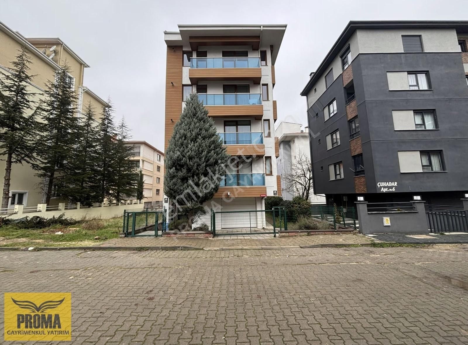 Proma'dan Batıkent'de 2+1 85 M2 Ç.odalı K.garajlı Ayrık Nizam