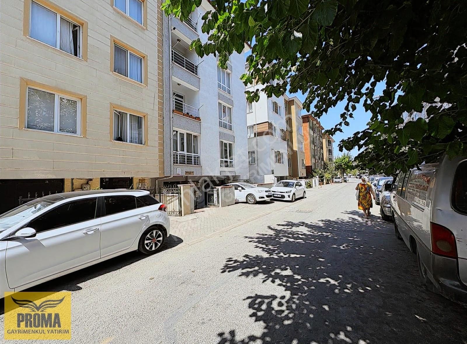 Proma'dan Bahçelievler Balkonlu Asansörlü Satılık 2+1 Daire Ünv - Görsel 4