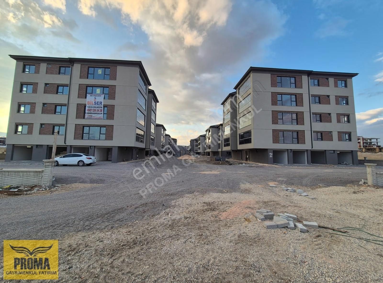 Proma'dan Kiralık Suadiye Konakları Kapalı Isıtmalı Havuzlu Lüks