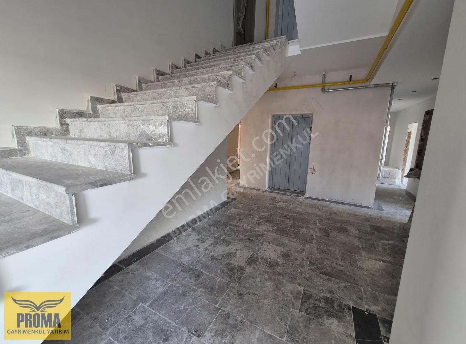 Proma'dan Kiralık Suadiye Konakları Kapalı Isıtmalı Havuzlu Lüks - Görsel 15