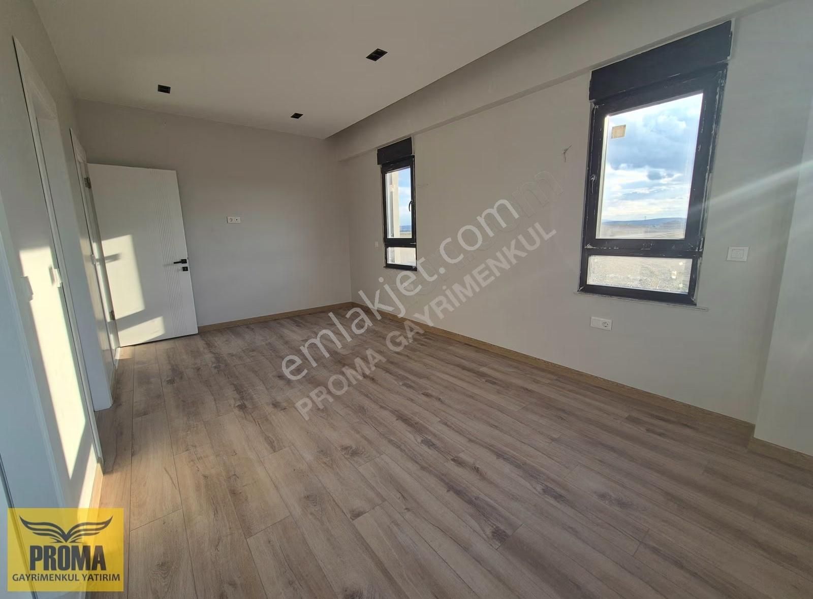 Proma'dan Kiralık Suadiye Konakları Kapalı Isıtmalı Havuzlu Lüks - Görsel 14