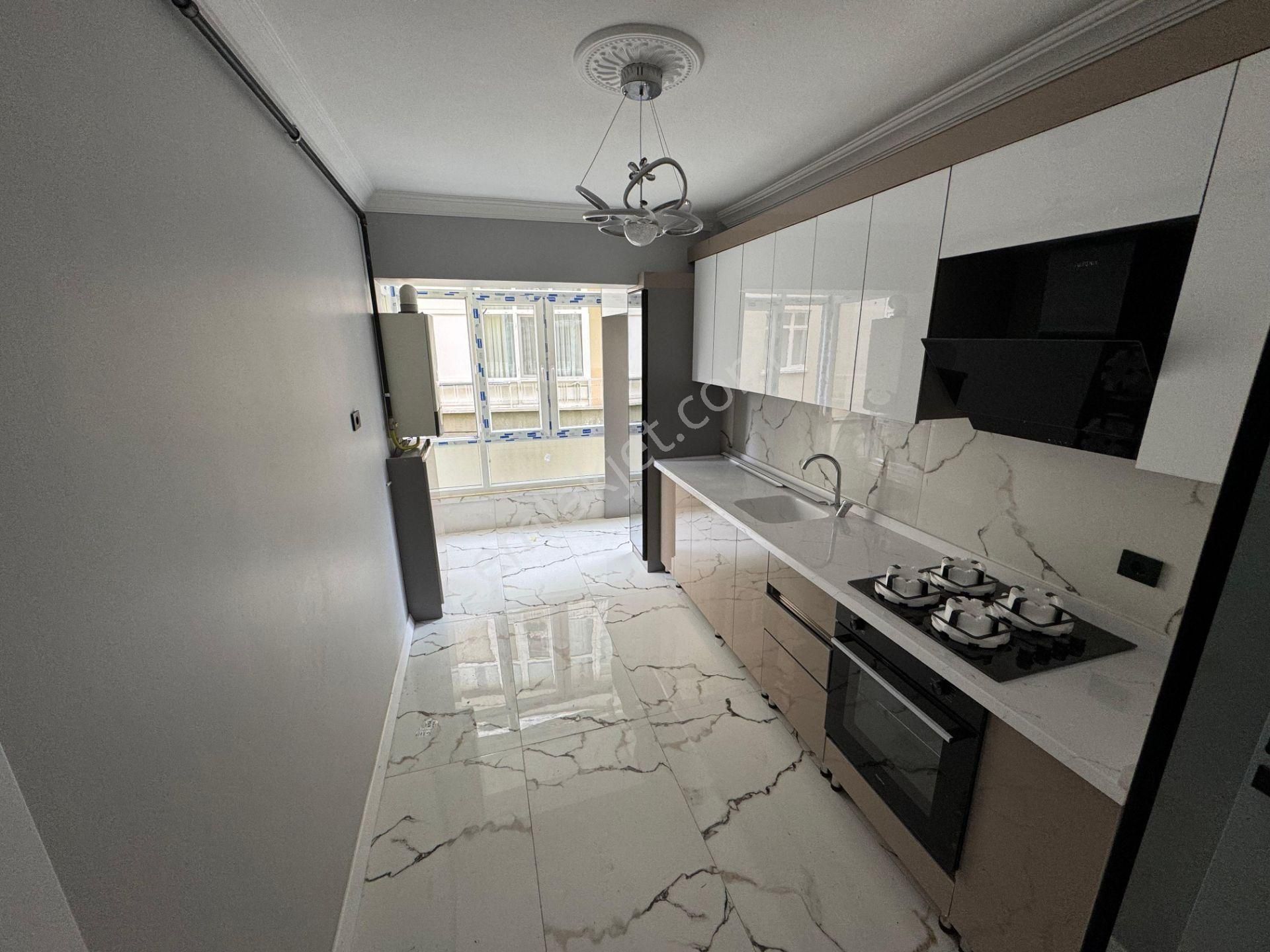 Gold'emlaktan Etlik Lisesi Yakını Yüksek Giriş Full Yapılı Satılık 3+1 Daire