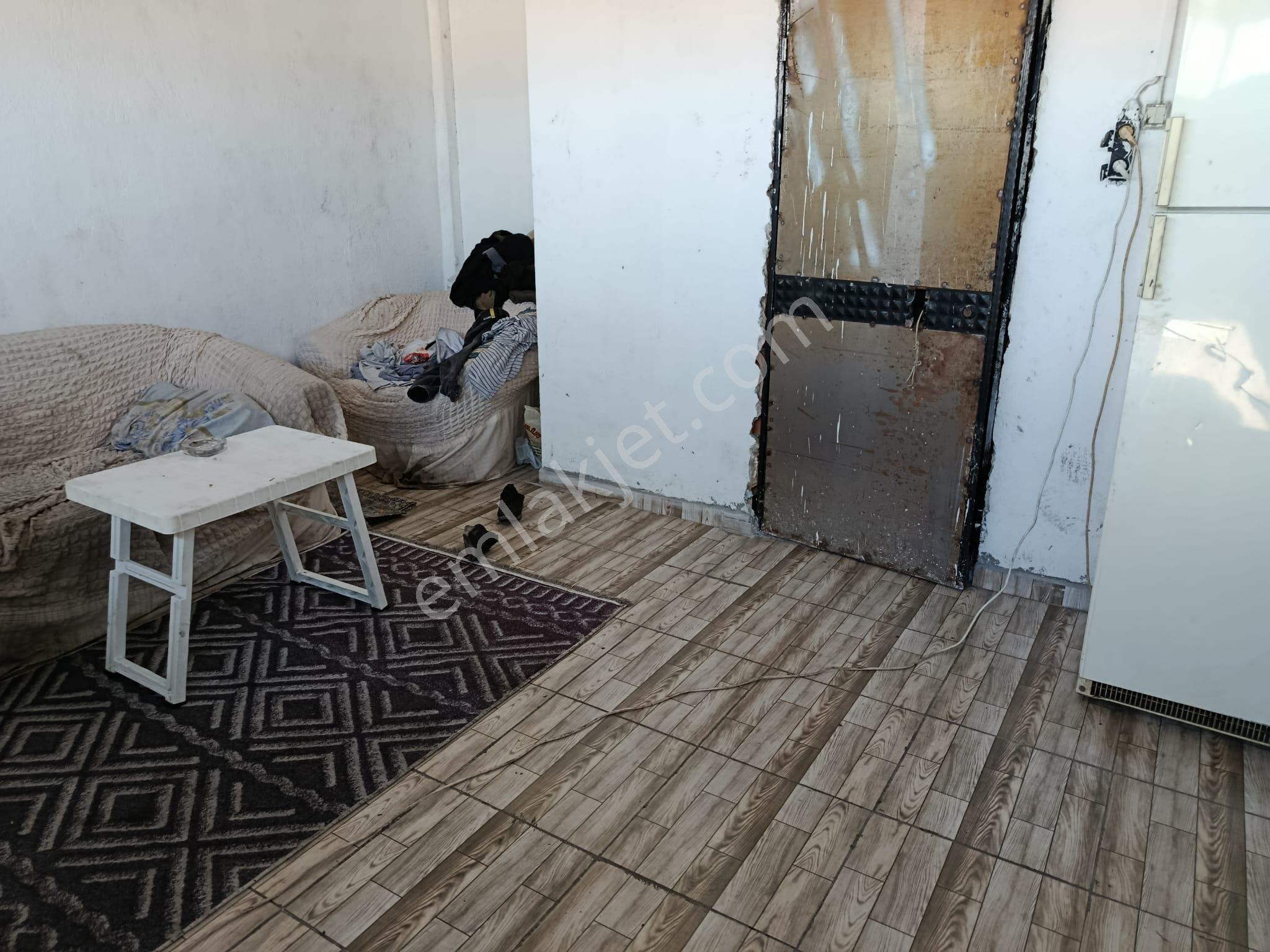 Afyon Tezcan Emlaktan 2.küçük Sanayide Kiralık İşyeri - Görsel 9