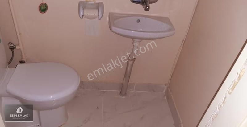 Gümüşpınar Mah Merkezi Konumda 2+1 Satılık Temiz Daire - Görsel 14