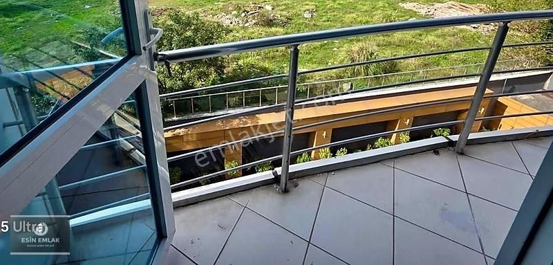 Alt Kaynarcada 2+1 Açık Mutfaklı Ofis Kullanımına Uygun Daire - Görsel 13