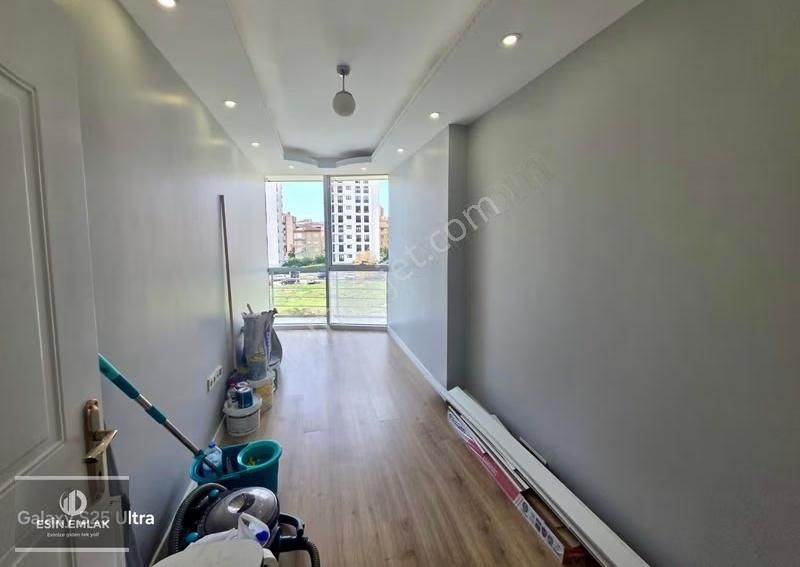 Alt Kaynarcada 2+1 Açık Mutfaklı Ofis Kullanımına Uygun Daire - Görsel 21