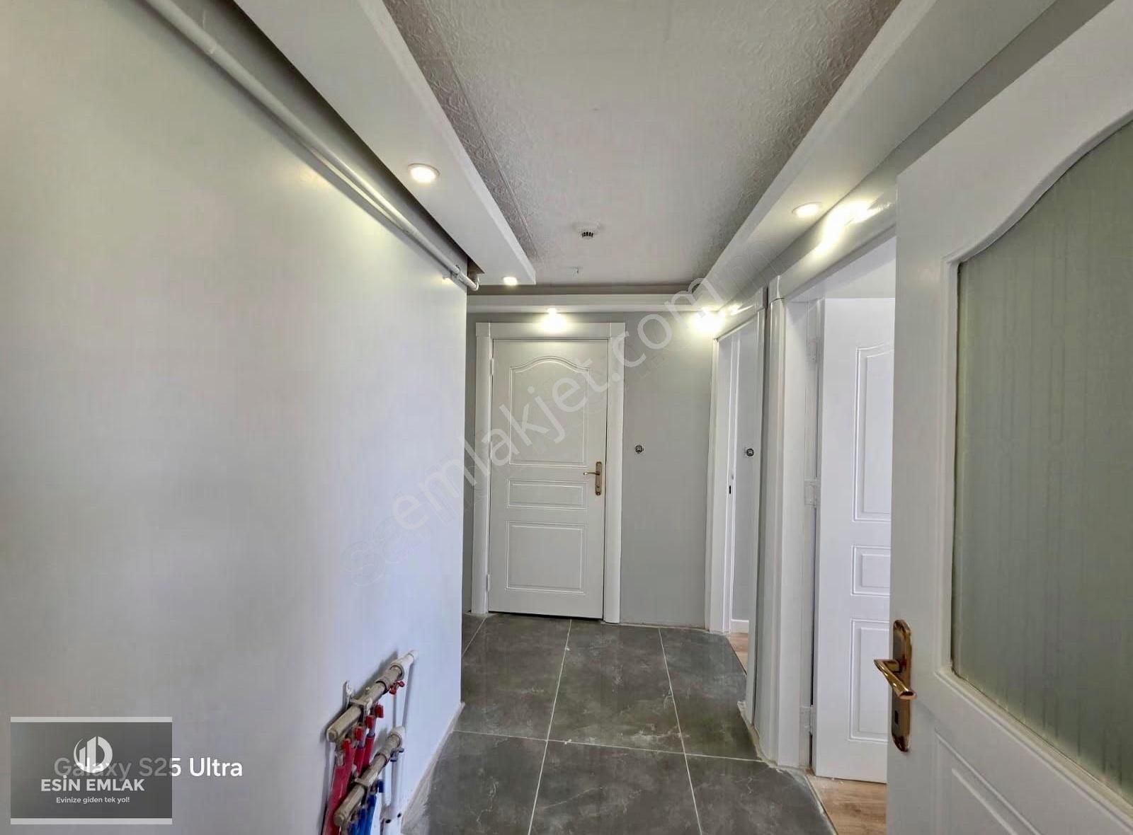 Alt Kaynarcada 2+1 Açık Mutfaklı Ofis Kullanımına Uygun Daire - Görsel 6