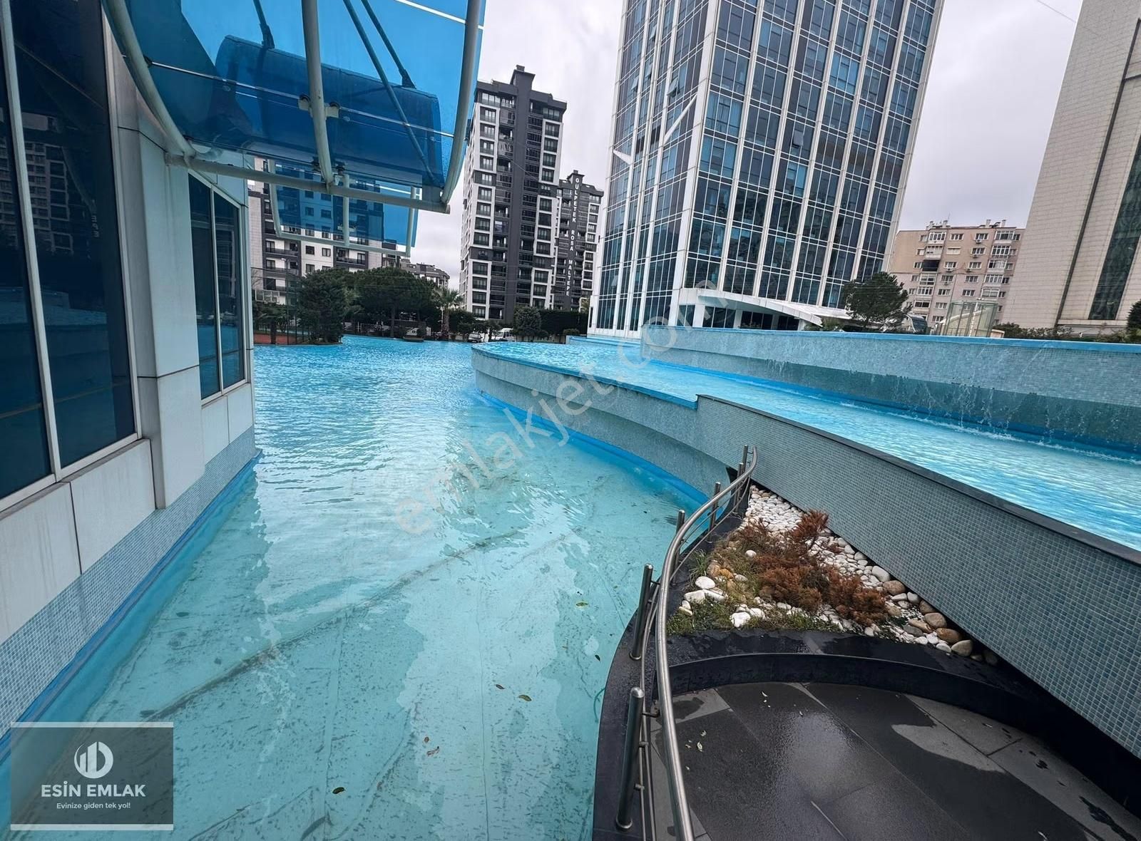 Dap Royal Center'dan Maltepe Metro Yakını 1+1 Lüx Eşyalı Daire - Görsel 33