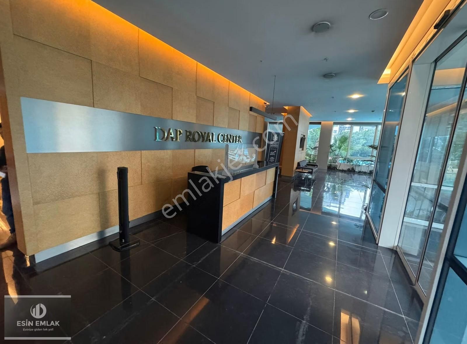 Dap Royal Center'dan Maltepe Metro Yakını 1+1 Lüx Eşyalı Daire - Görsel 26