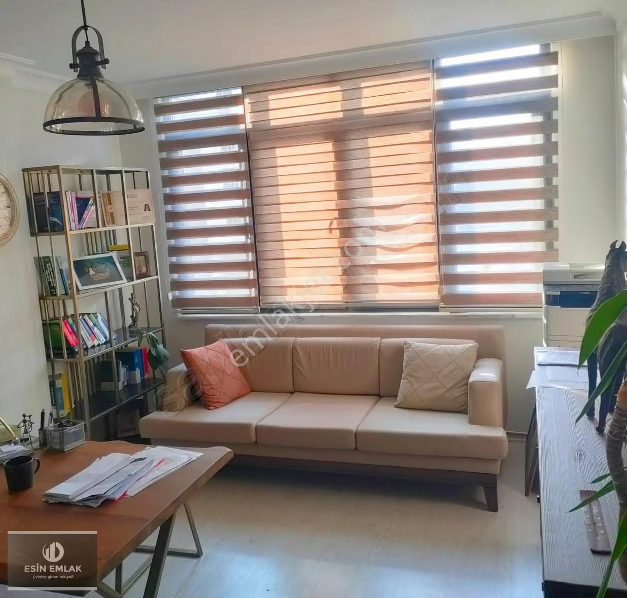 Cevizli Mah Adliyeye Yakın Ferah Balkonlu 2+1 Satılık Daire - Görsel 2