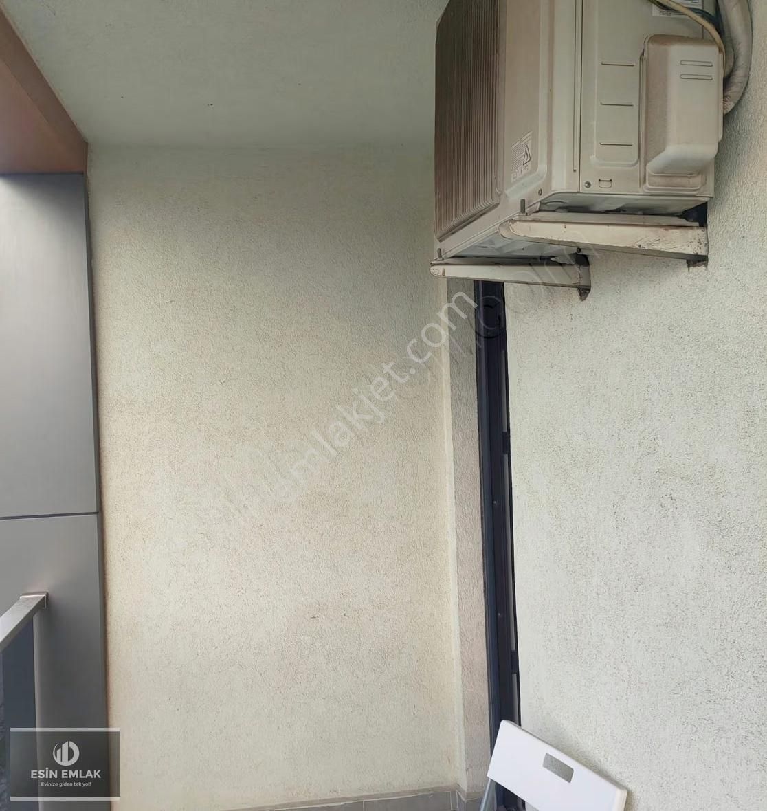 Cevizli Mah Adliyeye Yakın Ferah Balkonlu 2+1 Satılık Daire - Görsel 5