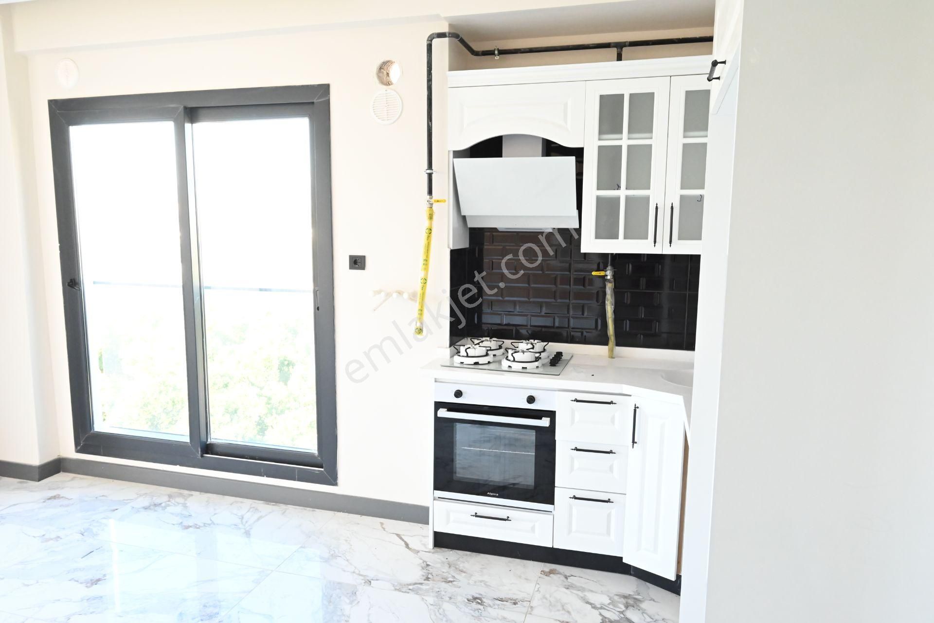 Üstünkent'ten Tıp Fakültesi Civarı Kiralık 2+1 Modern Daire - Görsel 5