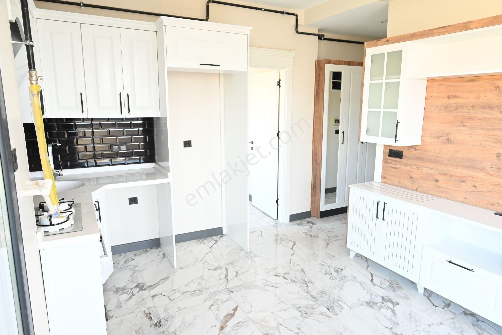 Üstünkent'ten Tıp Fakültesi Civarı Kiralık 2+1 Modern Daire - Görsel 9