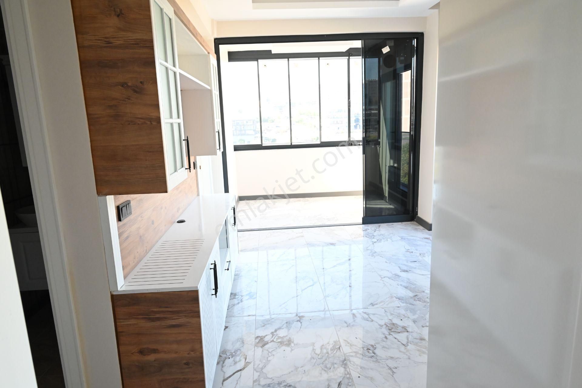 Üstünkent'ten Tıp Fakültesi Civarı Kiralık 2+1 Modern Daire - Görsel 12